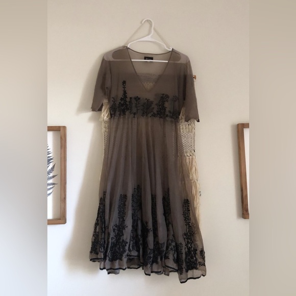 Biya Johnny Was Sheer Embroidered Dress Brown Black Size Small - Picture 1 of 7